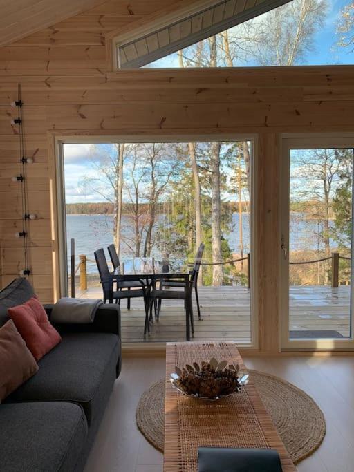 Villa Korppi Kirkkonummi Kültér fotó
